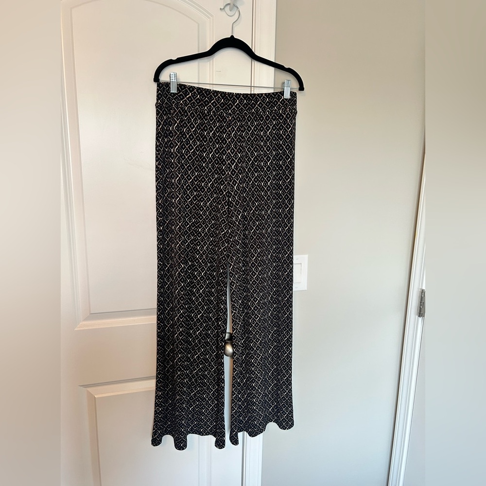 Maurices Geometric Black and Tan Pants